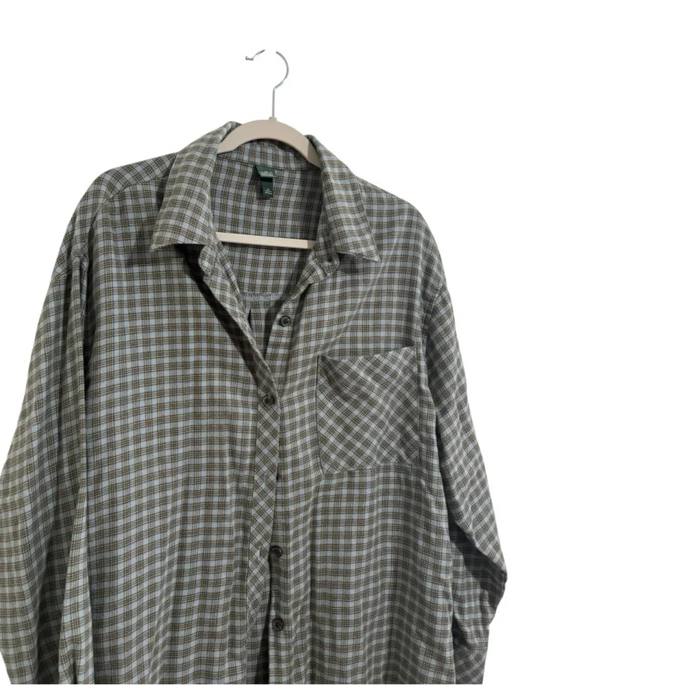 Wild Fable Brown and Blue/Gray Casual Button Down Shirt I Size: L - Picture 3 of 6